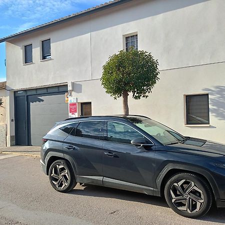 Alojamiento El Pez Casa Con Piscina Climatizada Villafranca de los Caballeros Kültér fotó