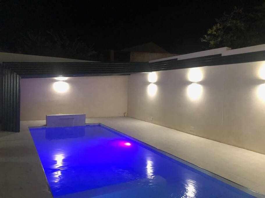 Alojamiento El Pez Casa Con Piscina Climatizada Villafranca de los Caballeros Kültér fotó