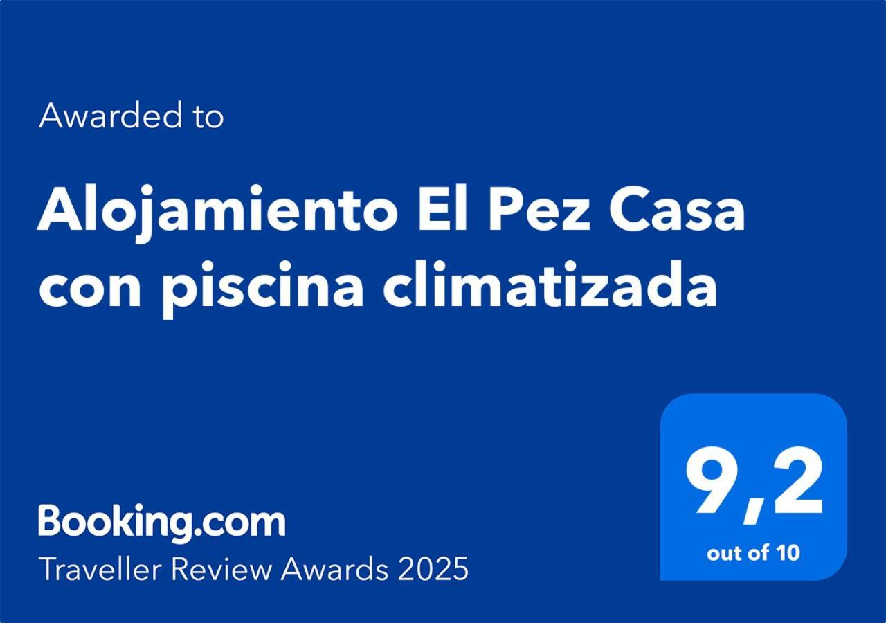 Alojamiento El Pez Casa Con Piscina Climatizada Villafranca de los Caballeros Kültér fotó